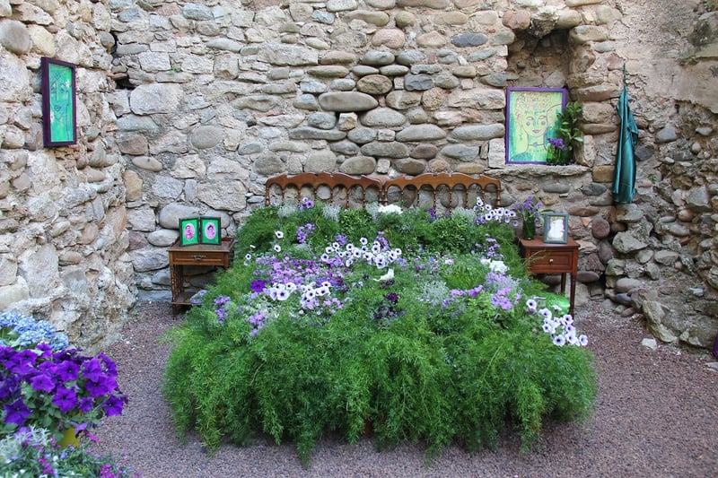 Blooming Wall Decor